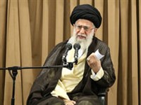 تحریم های اقتصادی، مالی و بانکی باید فوراً هنگام امضای موافقتنامه لغو شود/ تیم مذاکره کننده امین، غیور، شجاع و متدین هستند